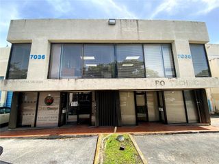 7038 NW 50th St 5-2, Miami, FL 33166
