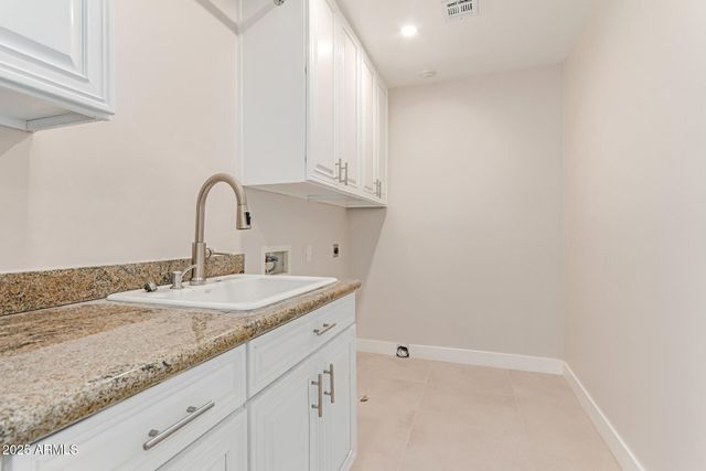 3301 E ROVEY Avenue, Paradise Valley, AZ 85253