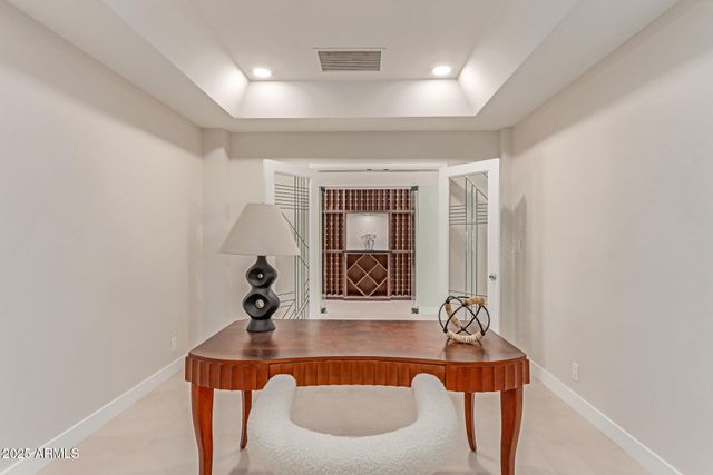 3301 E ROVEY Avenue, Paradise Valley, AZ 85253