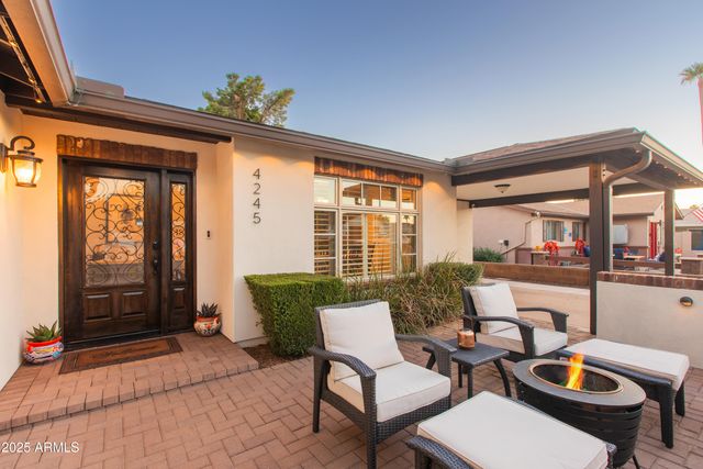 4245 E EARLL Drive, Phoenix, AZ 85018