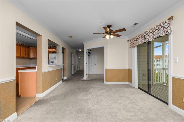 5 Harbor Watch Dr Unit 419, Chesapeake, VA 23320
