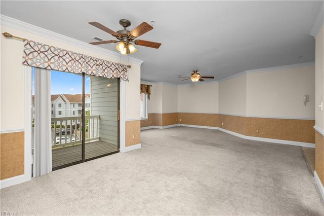 5 Harbor Watch Dr Unit 419, Chesapeake, VA 23320