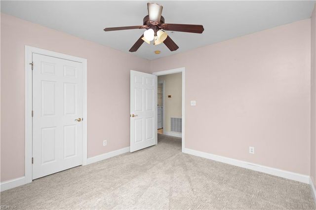 5 Harbor Watch Dr Unit 419, Chesapeake, VA 23320