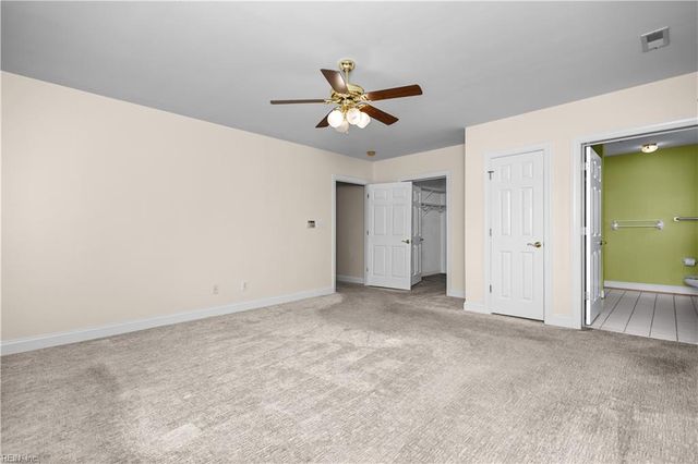 5 Harbor Watch Dr Unit 419, Chesapeake, VA 23320