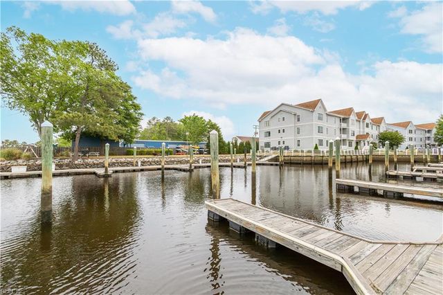 5 Harbor Watch Dr Unit 419, Chesapeake, VA 23320