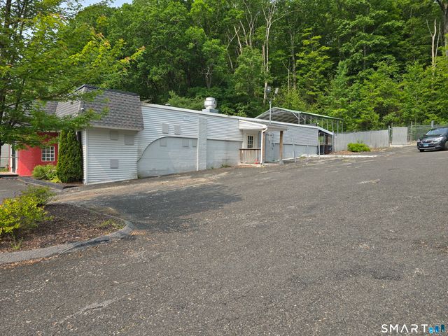 2407 Winsted Road, Torrington, CT 06790
