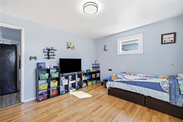 129 Anne St, Economy, PA 15005