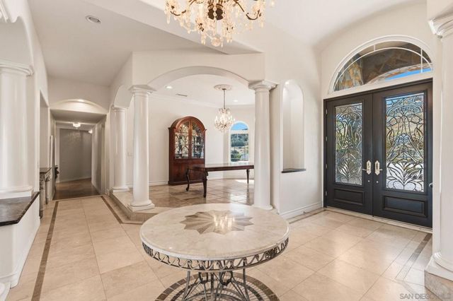 20420 Wendy Ln, Murrieta, CA 92562