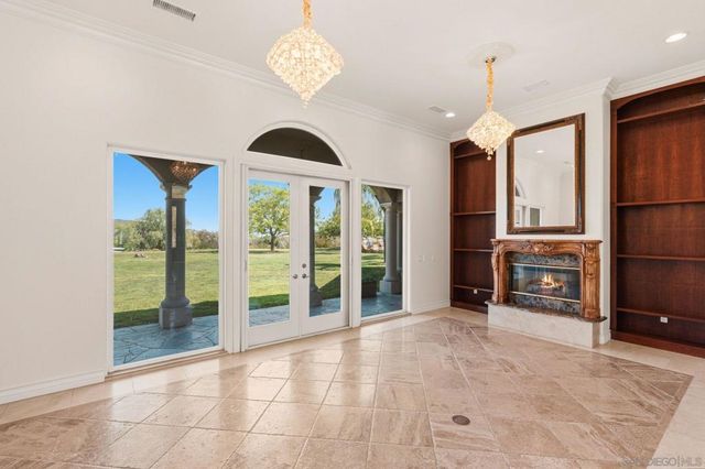 20420 Wendy Ln, Murrieta, CA 92562
