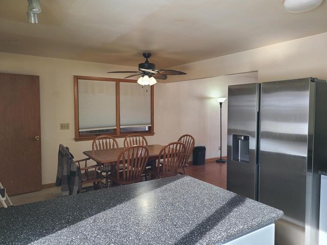 165 E 8th Street, Richland Center, WI 53581