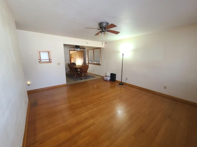 165 E 8th Street, Richland Center, WI 53581