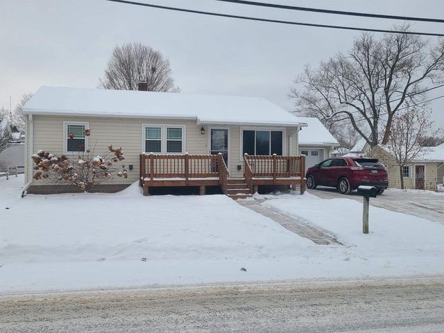 165 E 8th Street, Richland Center, WI 53581