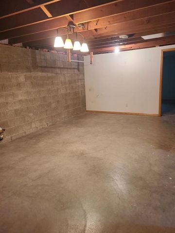 165 E 8th Street, Richland Center, WI 53581