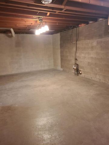 165 E 8th Street, Richland Center, WI 53581