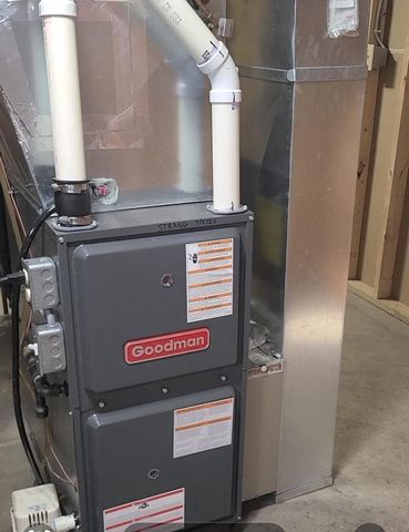 165 E 8th Street, Richland Center, WI 53581