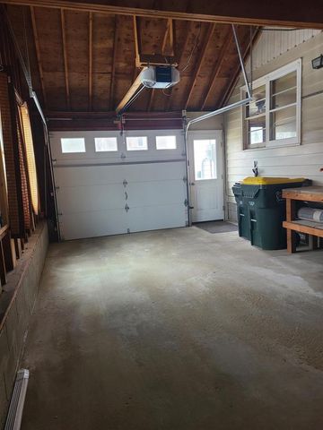 165 E 8th Street, Richland Center, WI 53581