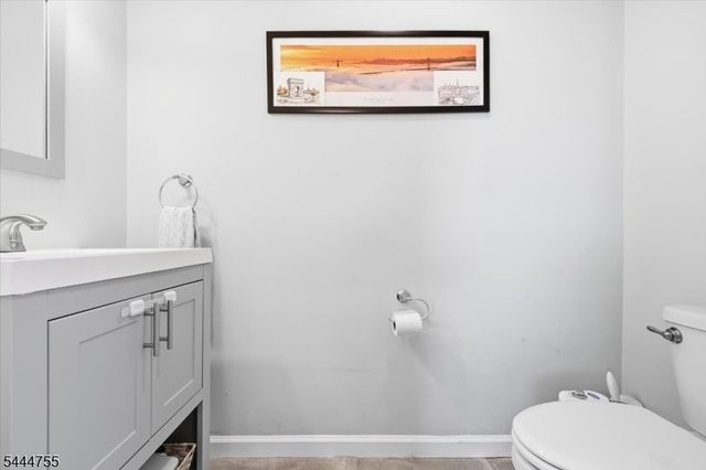 22 Naden Ave, Irvington Twp., NJ 07111