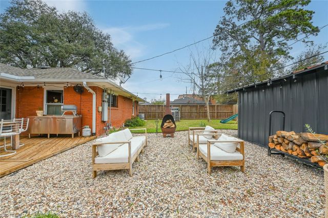 807 Judiway Street, Houston, TX 77018