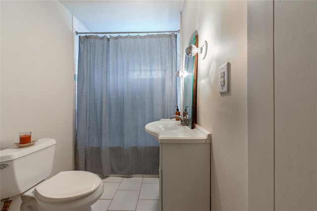 807 Judiway Street, Houston, TX 77018