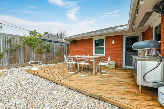 807 Judiway Street, Houston, TX 77018