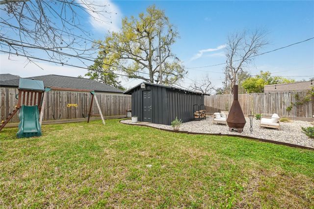 807 Judiway Street, Houston, TX 77018