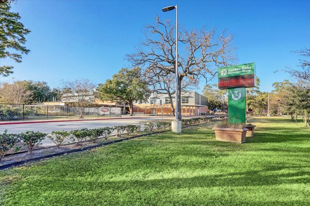 807 Judiway Street, Houston, TX 77018