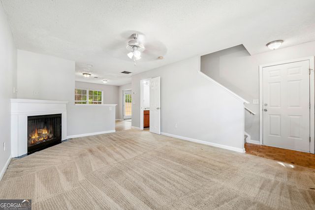 524 Jaclyn Circle, Mcdonough, GA 30253