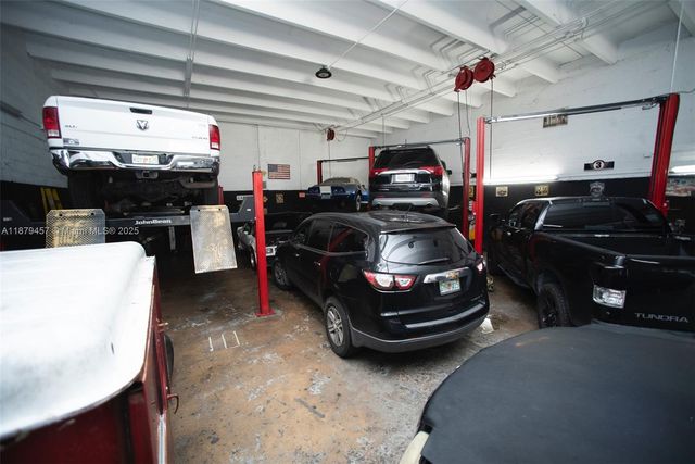 12436 SW 128th St 3 & 4, Miami, FL 33186