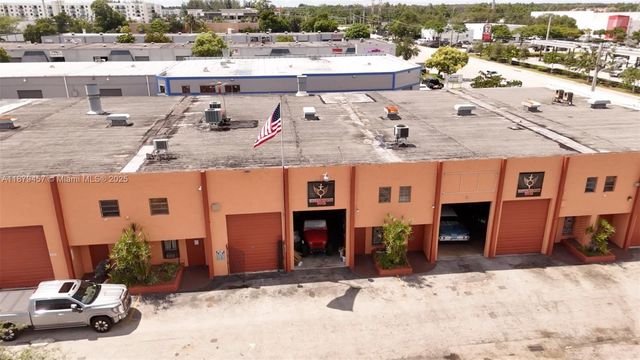 12436 SW 128th St 3 & 4, Miami, FL 33186