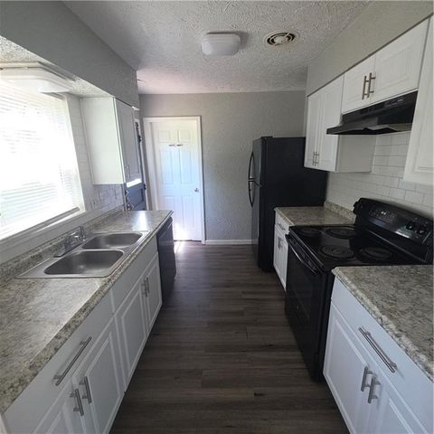 6636 Flora Avenue, Kansas City, MO 64131