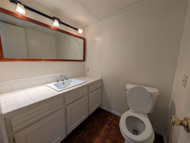 8560 Park Lane 70, Dallas, TX 75231