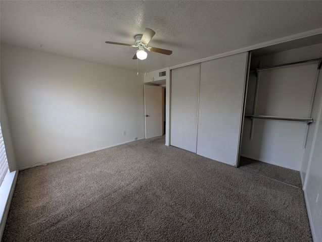 8560 Park Lane 70, Dallas, TX 75231