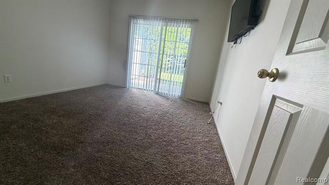 9107 Addington Drive, Walled Lake, MI 48390