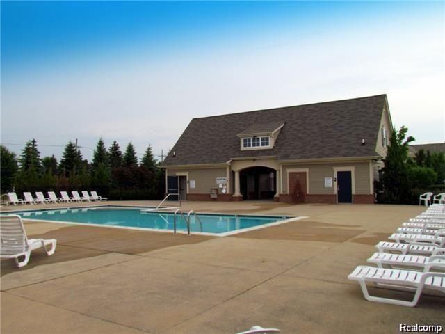 9107 Addington Drive, Walled Lake, MI 48390