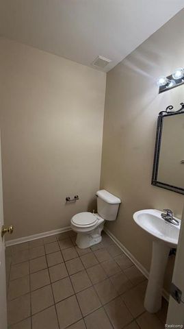 9107 Addington Drive, Walled Lake, MI 48390