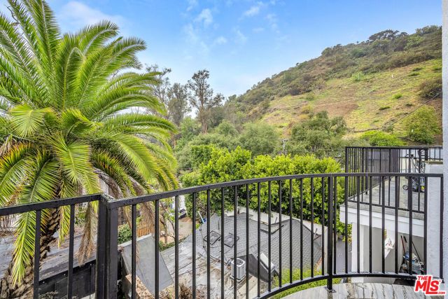 9848 Portola Drive, Los Angeles, CA 90210