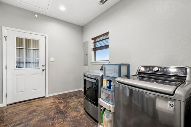 146 Julie Drive, Mineral Wells, TX 76067