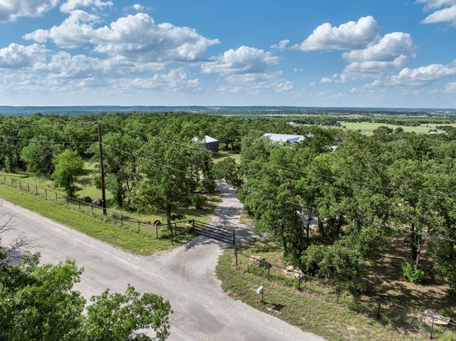 146 Julie Drive, Mineral Wells, TX 76067