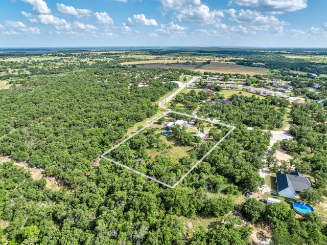 146 Julie Drive, Mineral Wells, TX 76067
