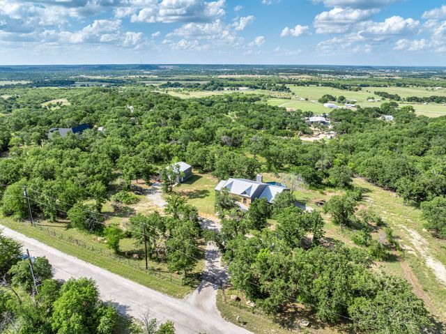 146 Julie Drive, Mineral Wells, TX 76067