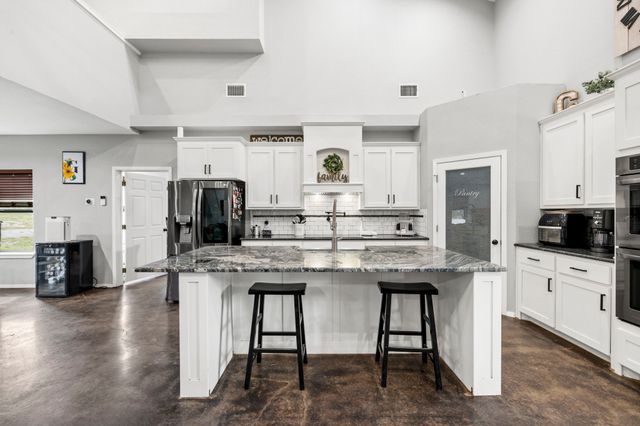 146 Julie Drive, Mineral Wells, TX 76067