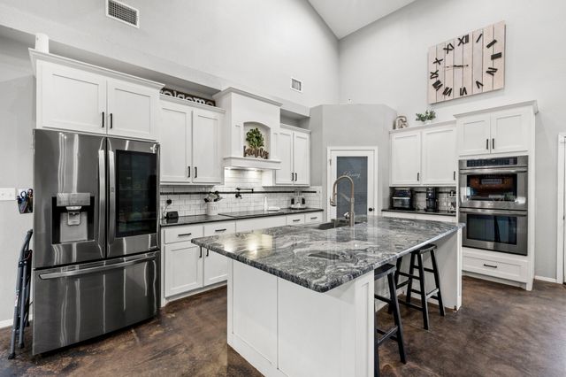 146 Julie Drive, Mineral Wells, TX 76067