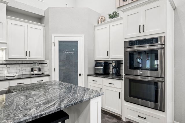 146 Julie Drive, Mineral Wells, TX 76067