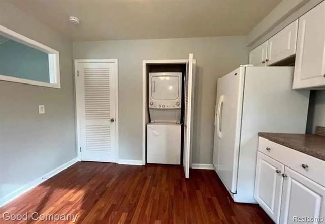 1509 S Campbell Road, Royal Oak, MI 48067