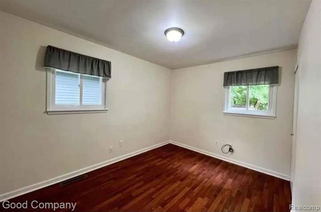 1509 S Campbell Road, Royal Oak, MI 48067