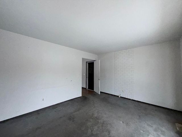 17329 Sequoia Avenue, Lowell, IN 46356