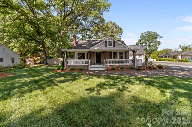 319 N Central Avenue, Locust, NC 28097