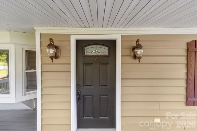 319 N Central Avenue, Locust, NC 28097