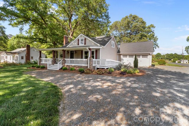 319 N Central Avenue, Locust, NC 28097