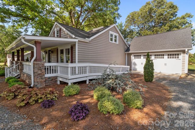 319 N Central Avenue, Locust, NC 28097